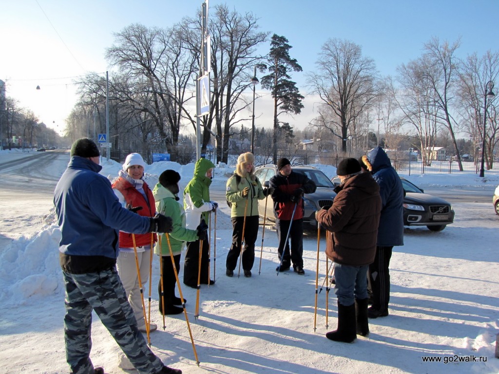 28 января, приглашаем на бесплатный мастер класс по технике скандинавской ходьбы в Таврический сад!